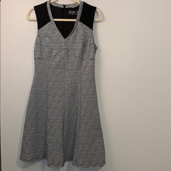 Guess Dresses & Skirts - Guess Dress ⭕️ 5/$20 Sale